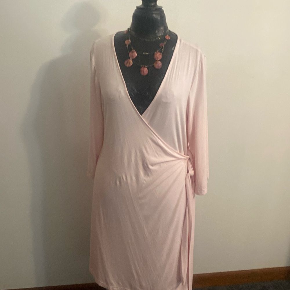 Caden Lane Pink 3/4 sleeves Wrap dress, size OS